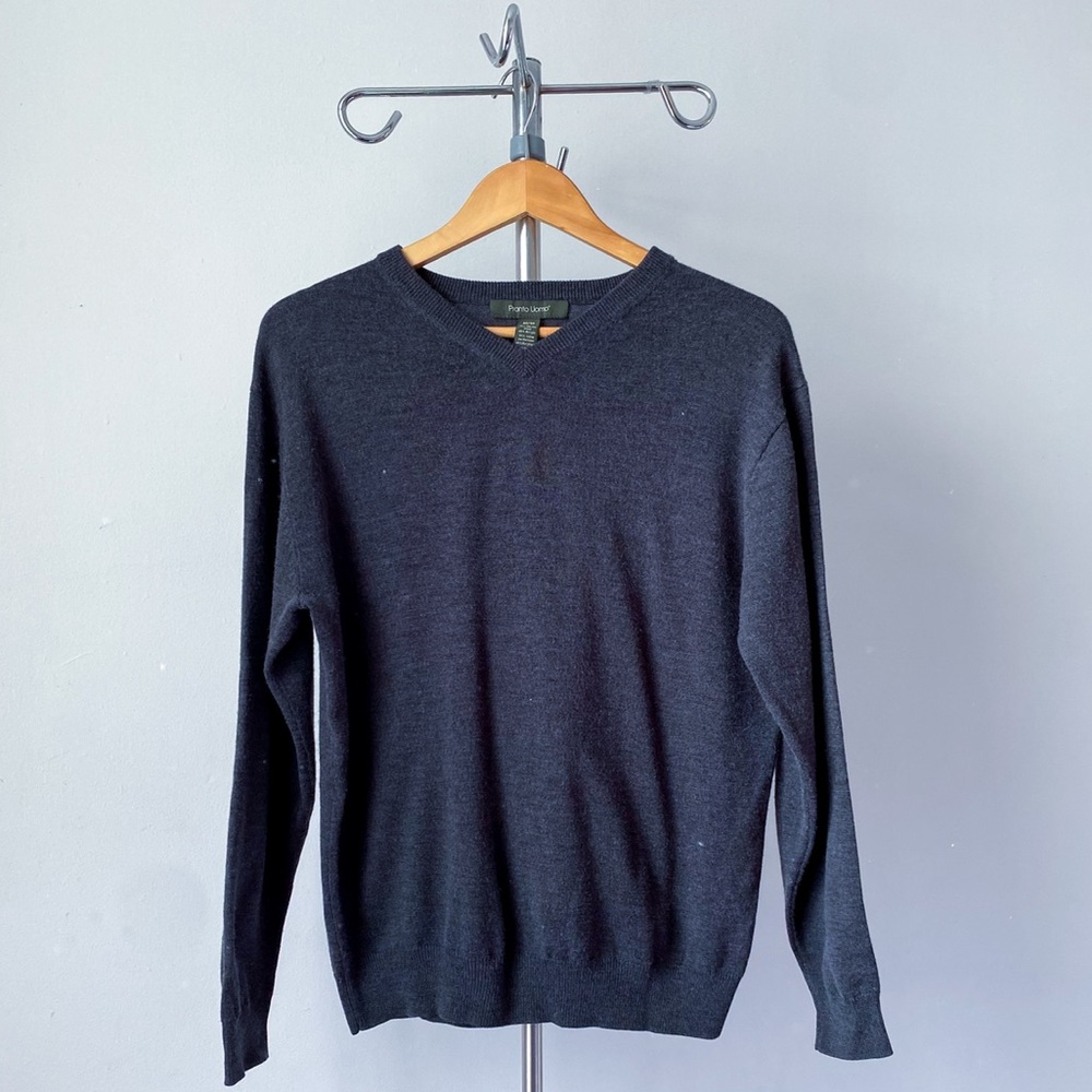 🍂 Dark Gray Minimalist Merino Wool V-neck Sweater by Pronto Uomo